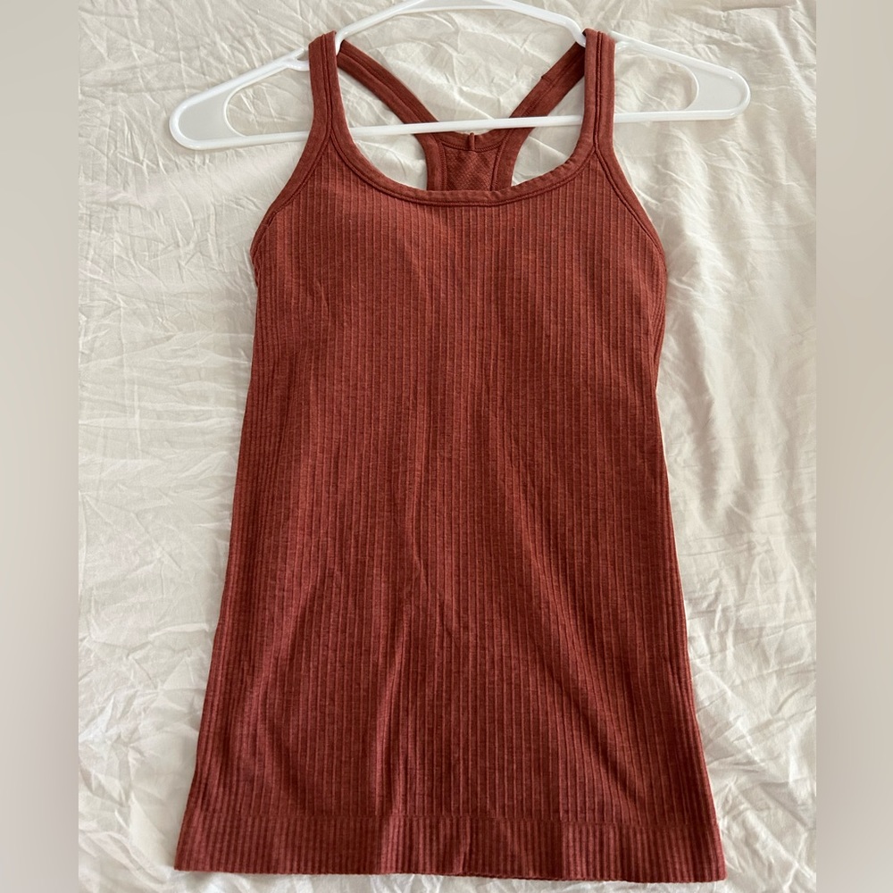 Lululemon tank top